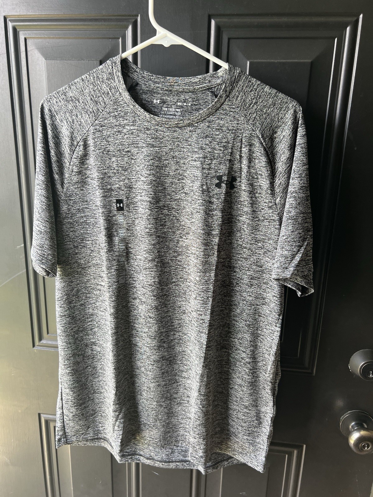 Men’s M Under Armour Black The Tech Tee T-Shirt Short Sleeve Shirt NWT