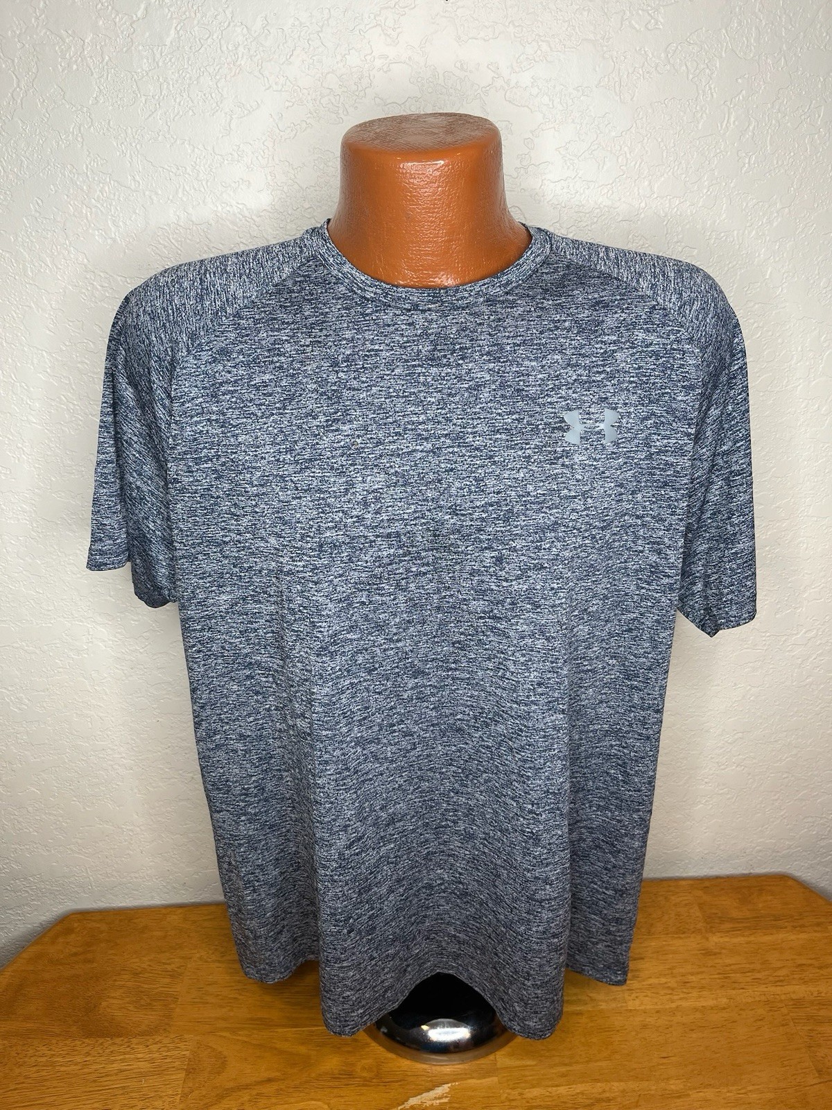 Men’s Under Armour The Tech Tee S/S Athletic T-Shirt Large L – Blue – Polyester
