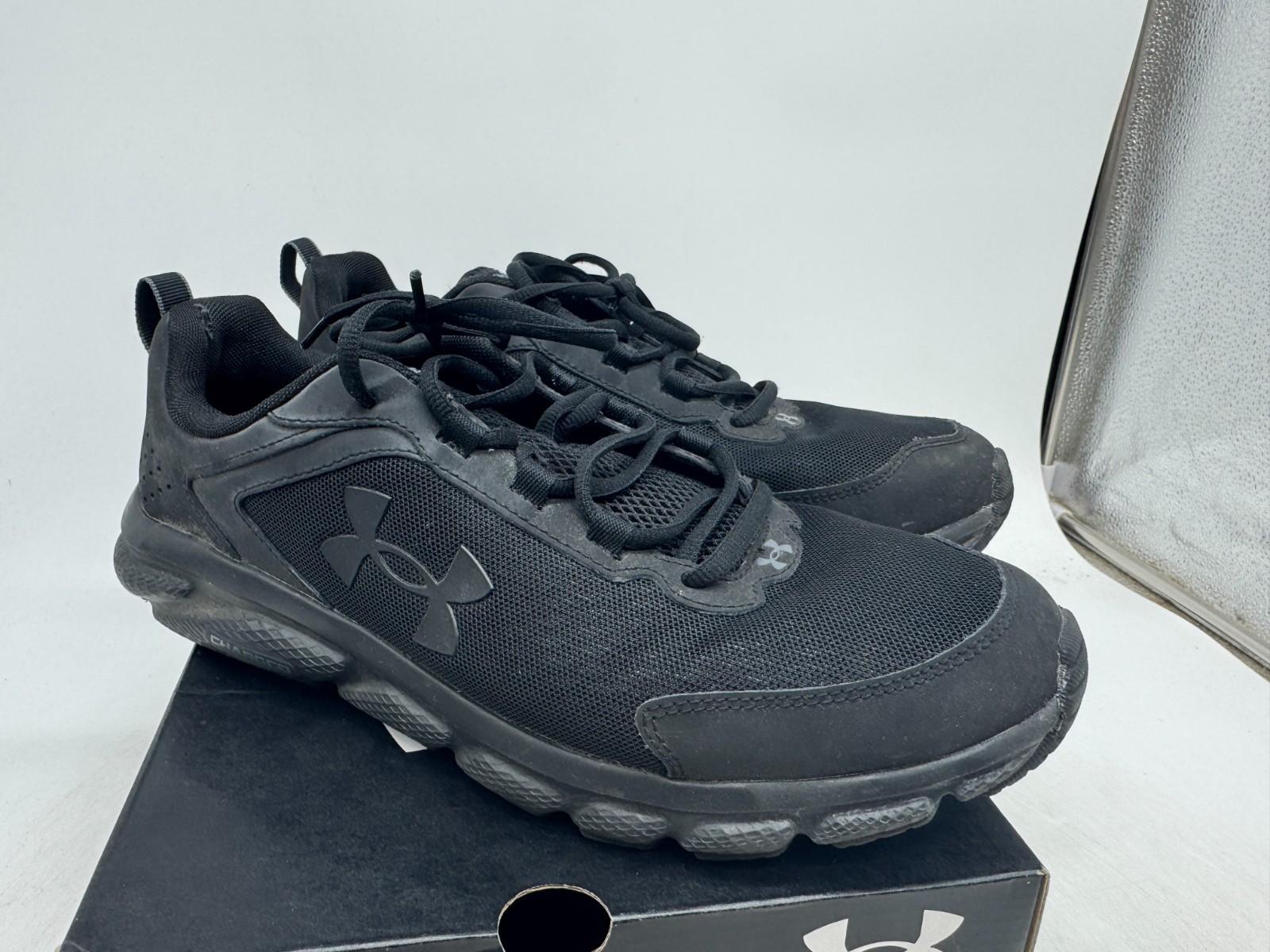 Under Armour Charged Assert 9 Running Sneakers Men’s Black Mesh Low Top – 11