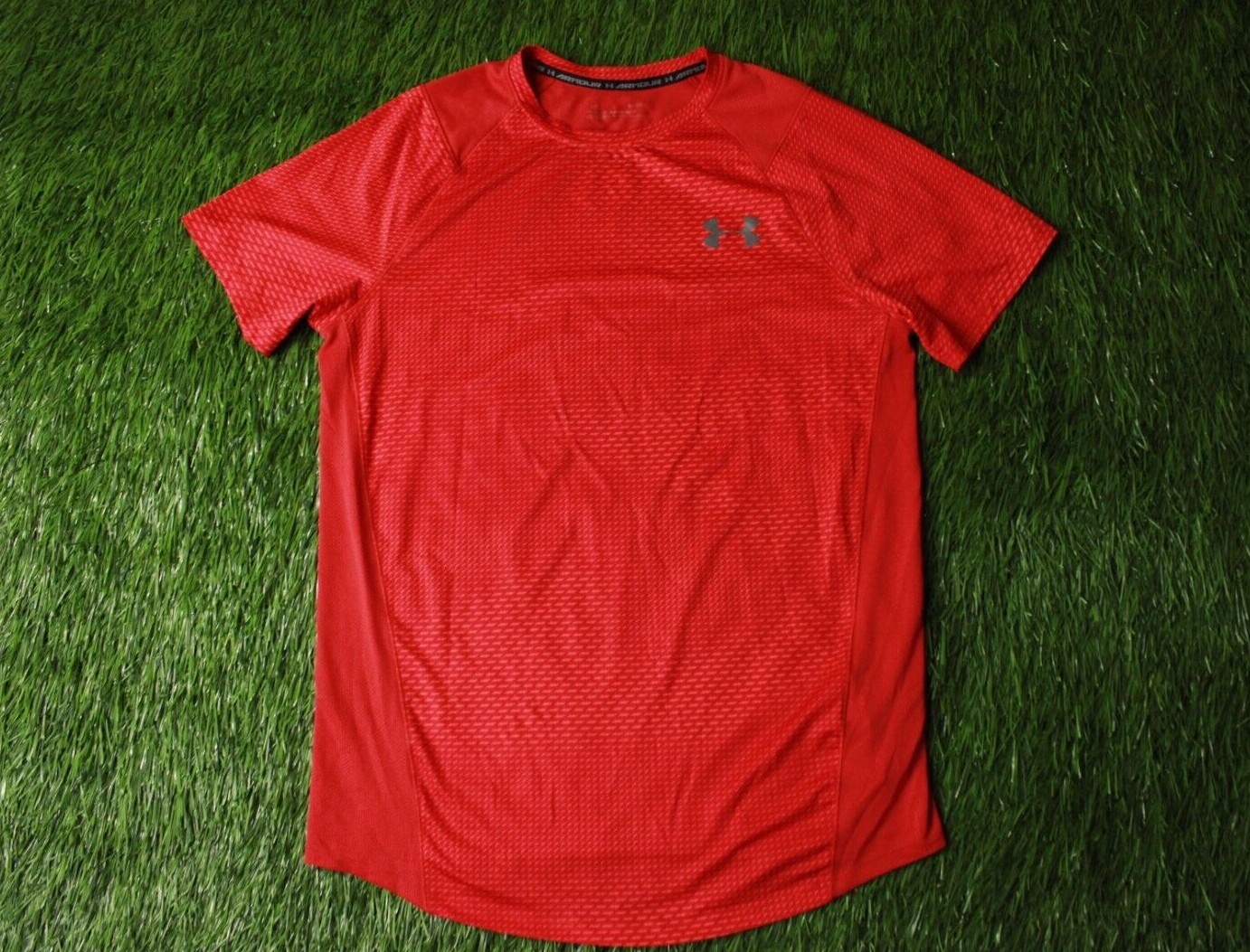 UNDER ARMOUR HEATGEAR 2018 ORIGINAL MEN TRAINING COMPRESSION SHIRT JERSEY SIZE M