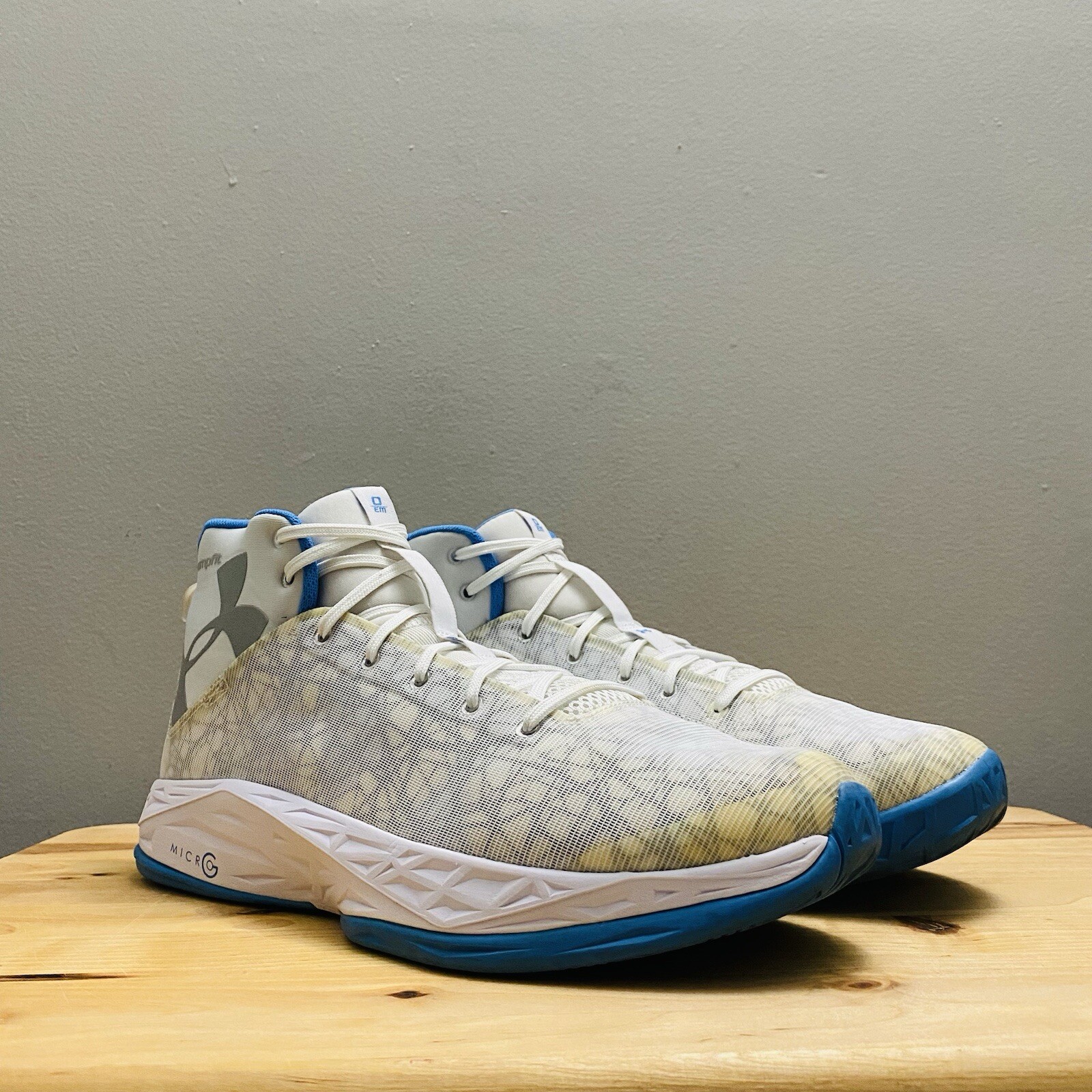 Under Armour UA Fire Shot Compfit Men’s Shoes Sneakers 1269276-104 White Size 12