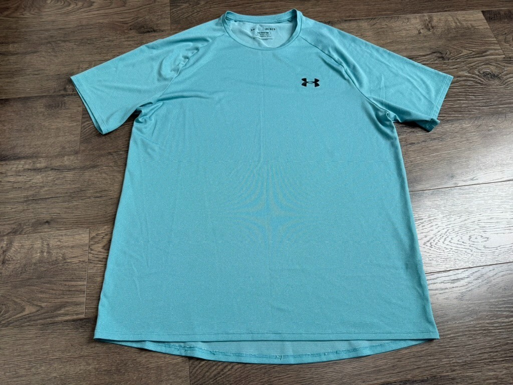 EUC Mens Under Armour The Tech Tee short sleeve t shirt blue athletic size L