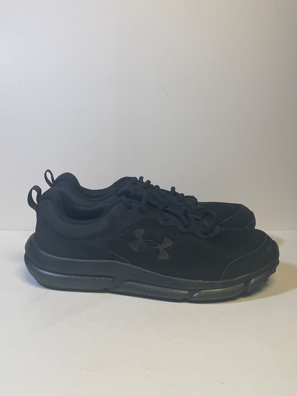 Under Armour Charged Assert 10 Size 10