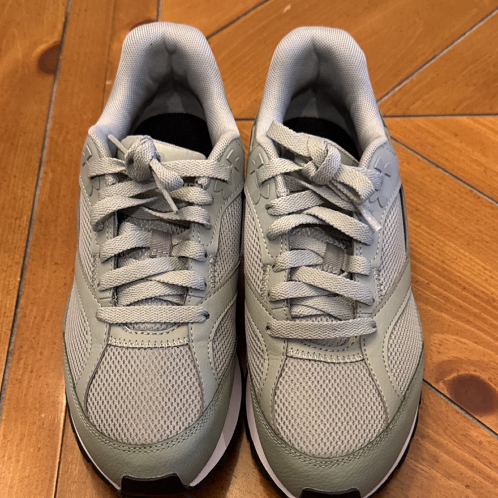 Under Armour 3028388-504 Men’s Lace Up Sneakers Gray Low Top Athletic Shoes