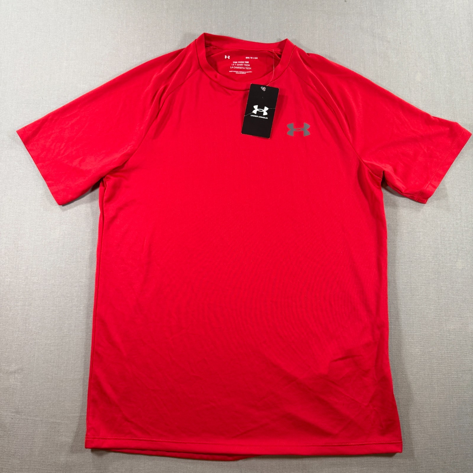 NWT Under Armour The Tech Tee Shirt Mens Small Red Solid T Short Sleeve Loose
