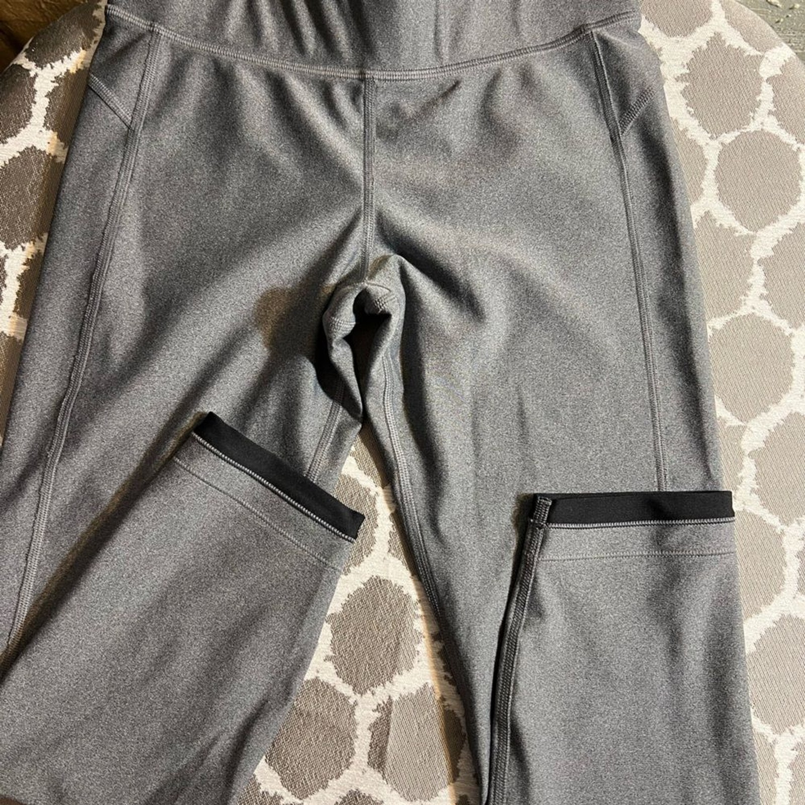 Under Armour Men’s Gray Compression heat gear M