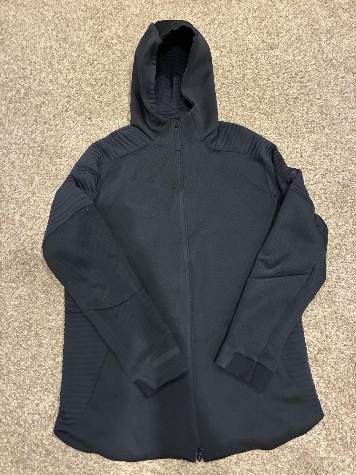 Under Armour Men’s XL Unstoppable Full Zip Hoodie Jacket Black Ribbed Knit Rare