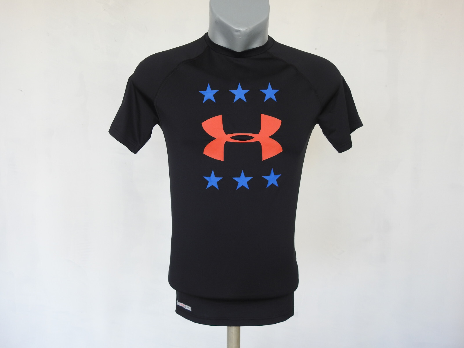 Under Armour Mens Compression Activewear Jersey Black Size M Shirt Heat Gear