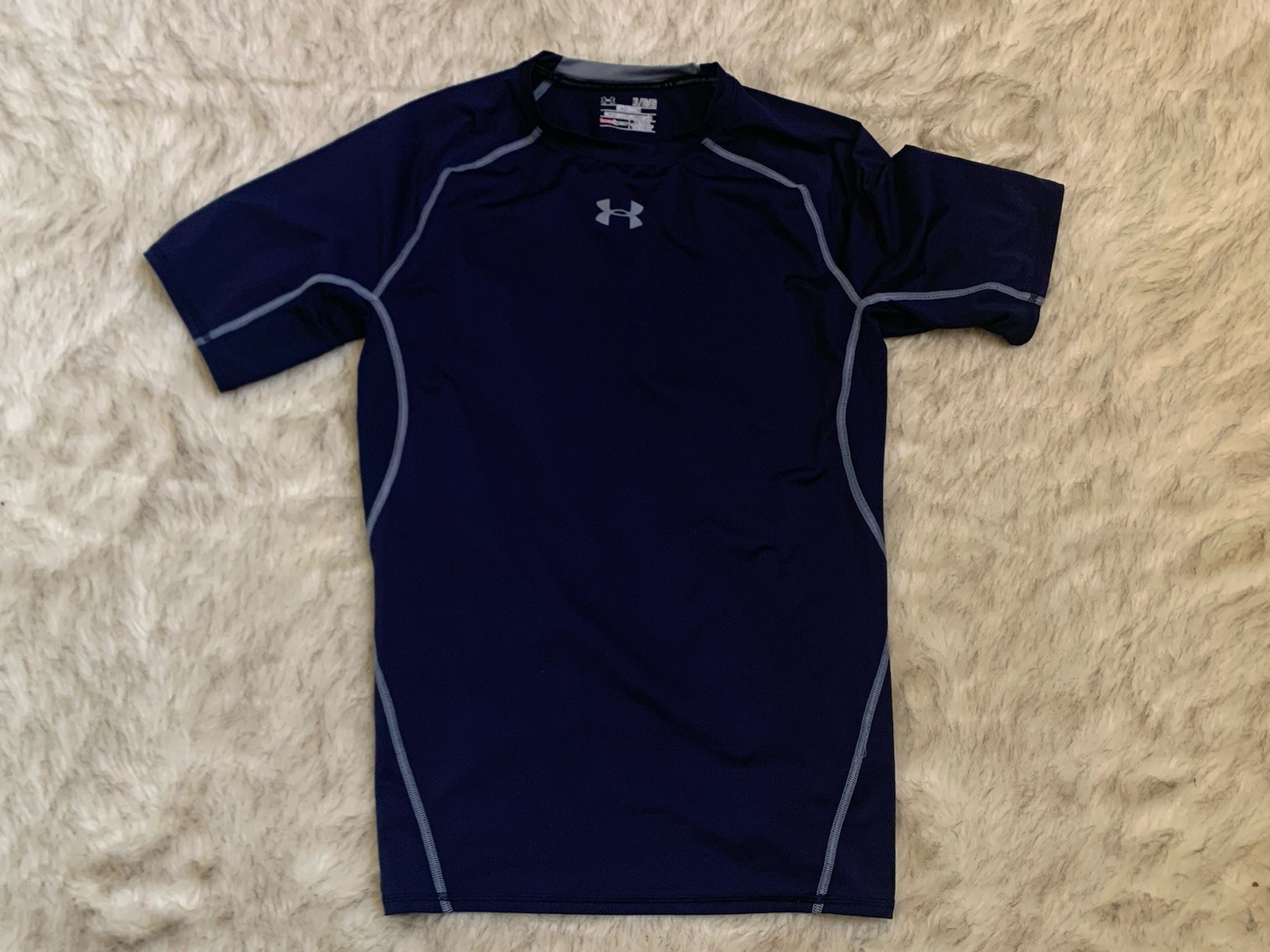 Men’s Under Armour Dark Navy Blue HeatGear Compression Shirt (X-Large)