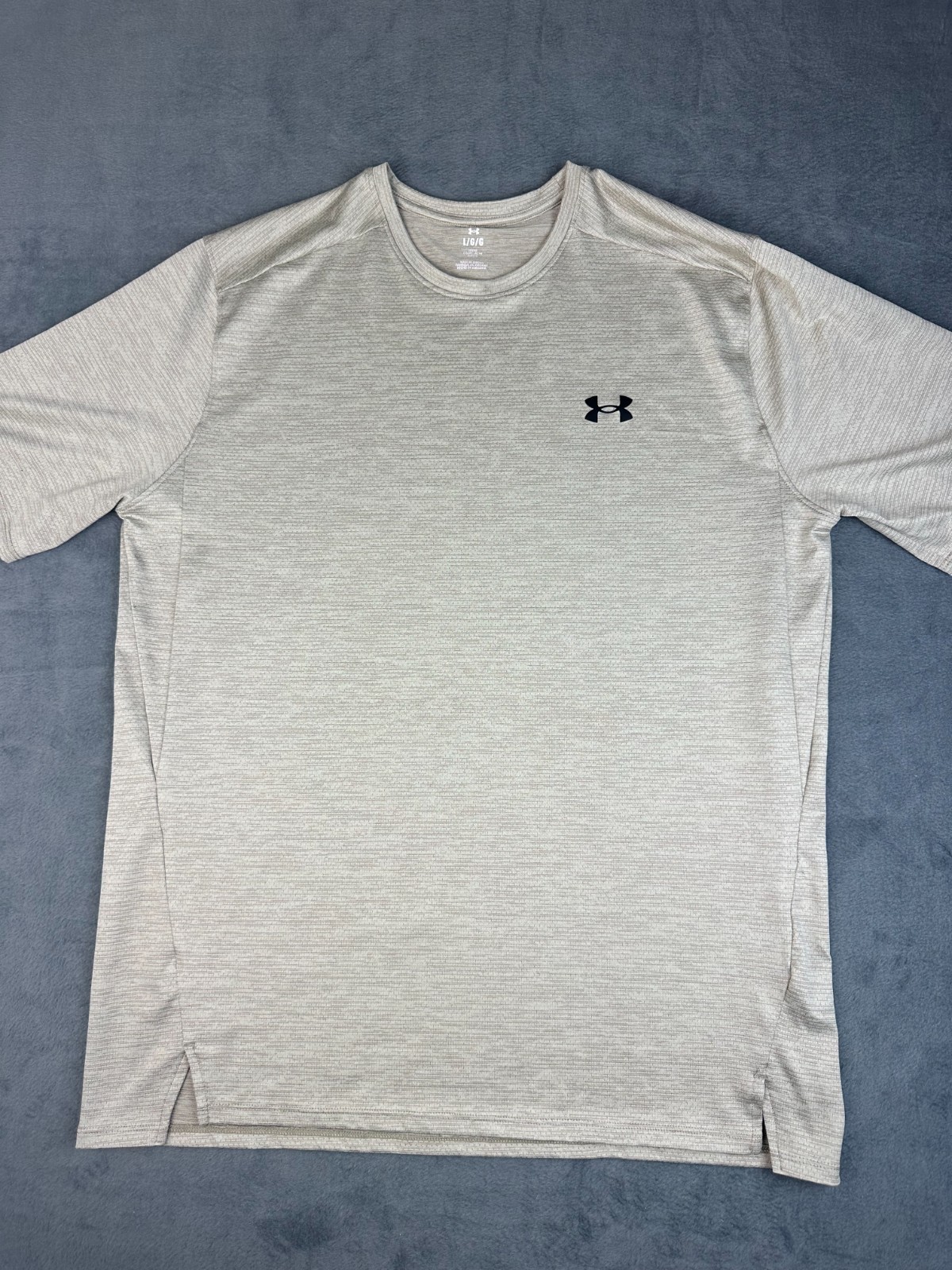 Under Armour Men’s Tech Vent Short Sleeve Tshirt Grey Loose Fit Large Wicking