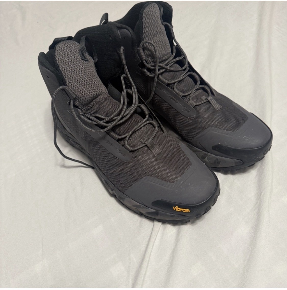 Under Armour Men’s Valsetz Mid Tactical Boots Size 11