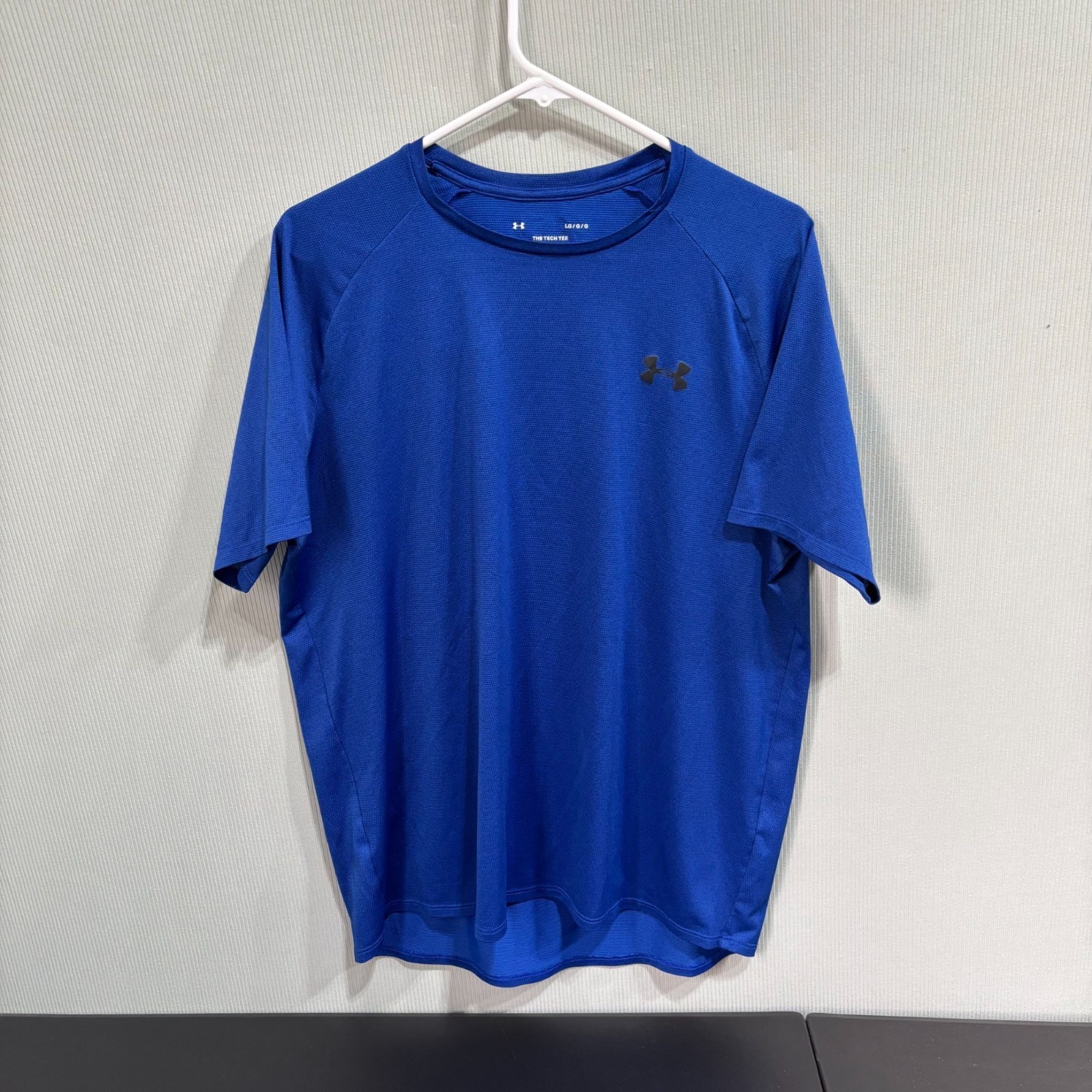 Under Armour Mens The Tech Tee Blue Short Sleeve Large Lightweight
