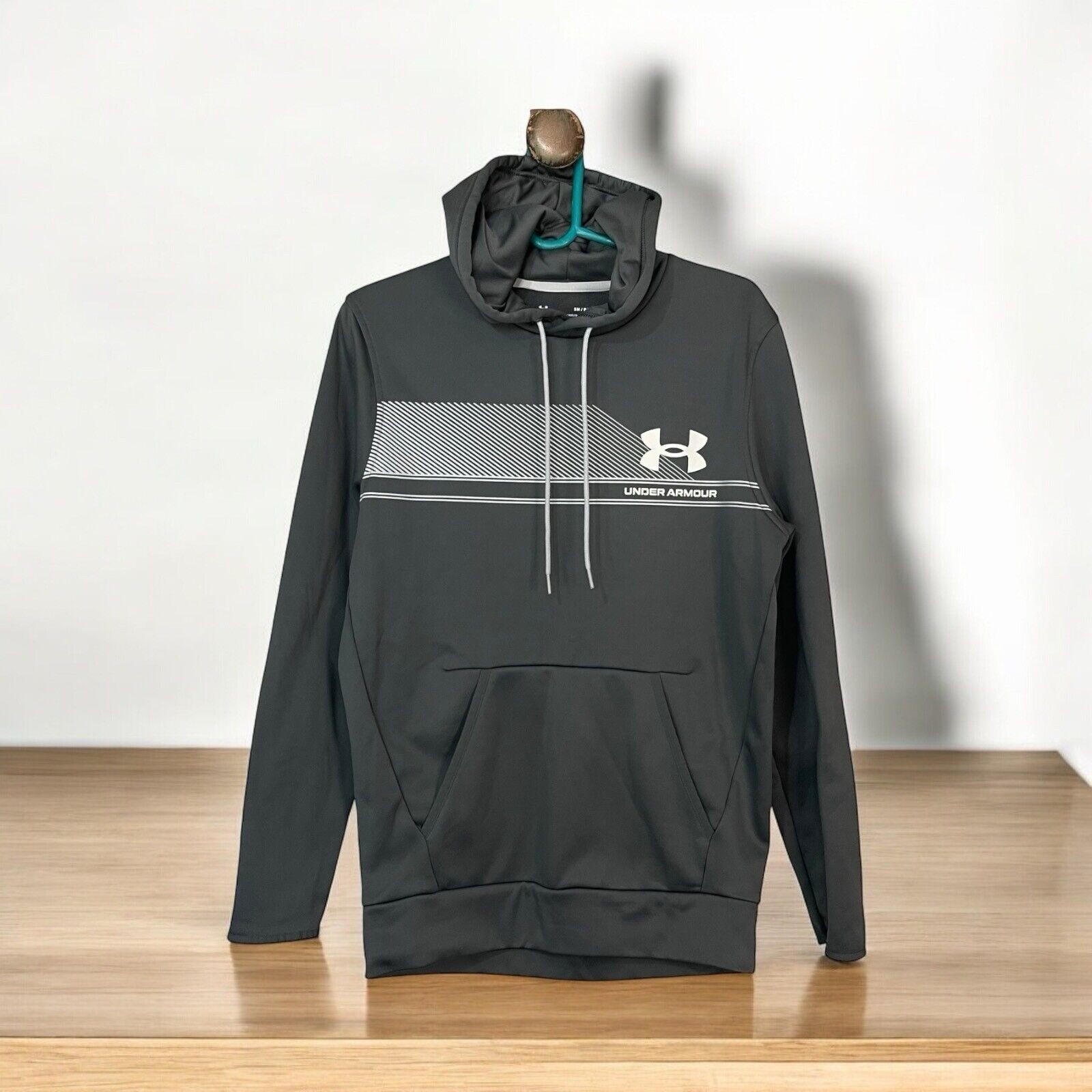 Under Armour Cold Gear Men’s Hoodie Sweatshirt Size S Loose Fit Pullover Black