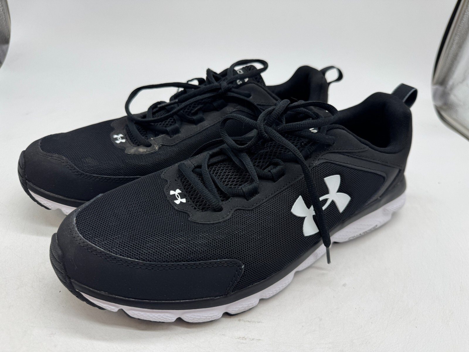 Under Armour Charged Assert 9 Running Sneakers Men’s Black Lace Up Low Top – 13