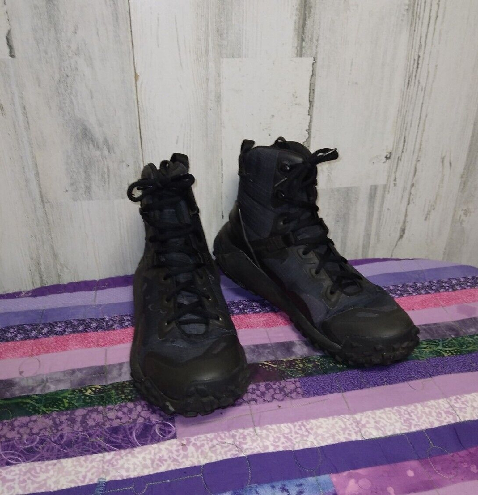 UNDER ARMOUR HOVR STORM PROOF BOOTS 3024731-001 M3.5/W5