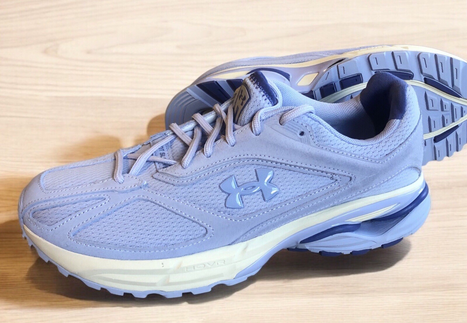 Under Armour Apparition “Celeste/Ivory Dune” Unisex Running Shoe Sz 9M 10.5 W