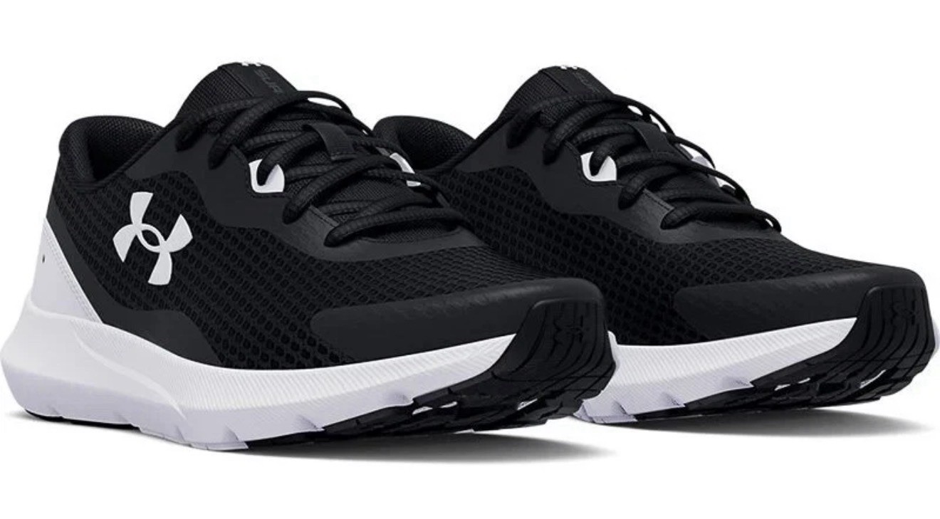 Under Armour Men’s 10.5 Shoe UA Surge 3  Black / White 3024883-001 New Free Ship