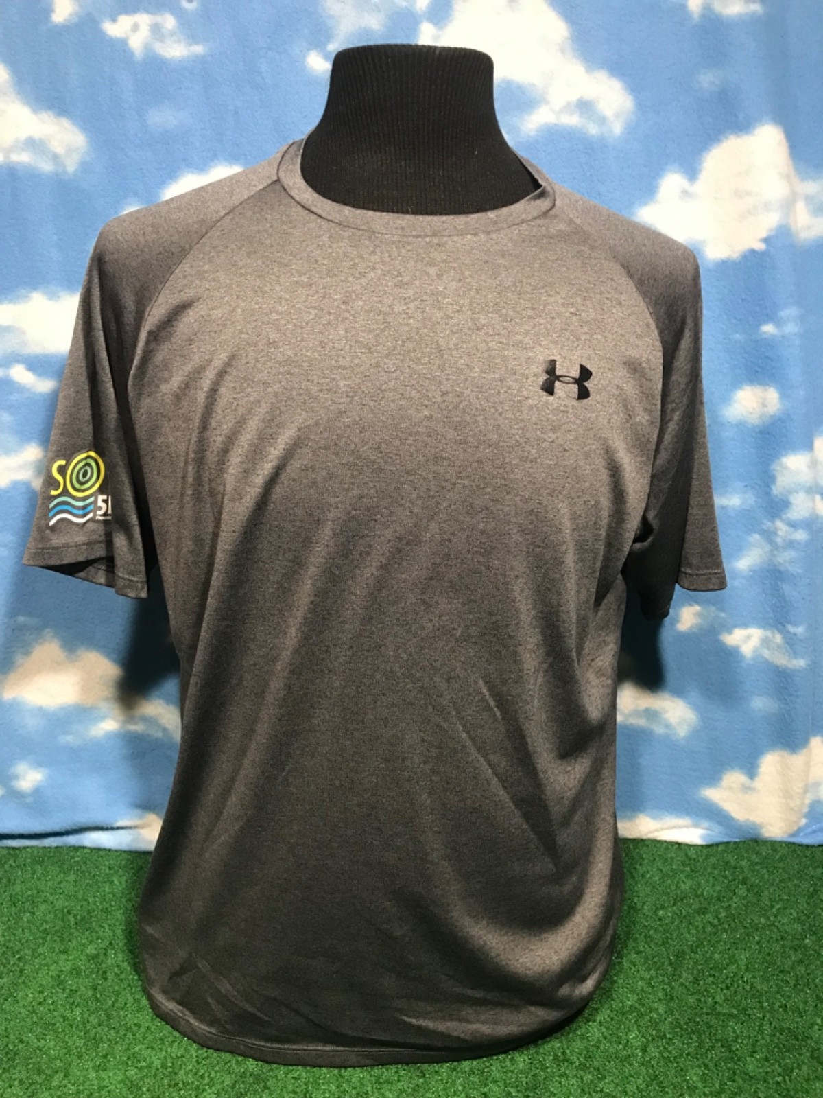Under Armour shirt armor tech tee large Gray grey SOY  see description C5