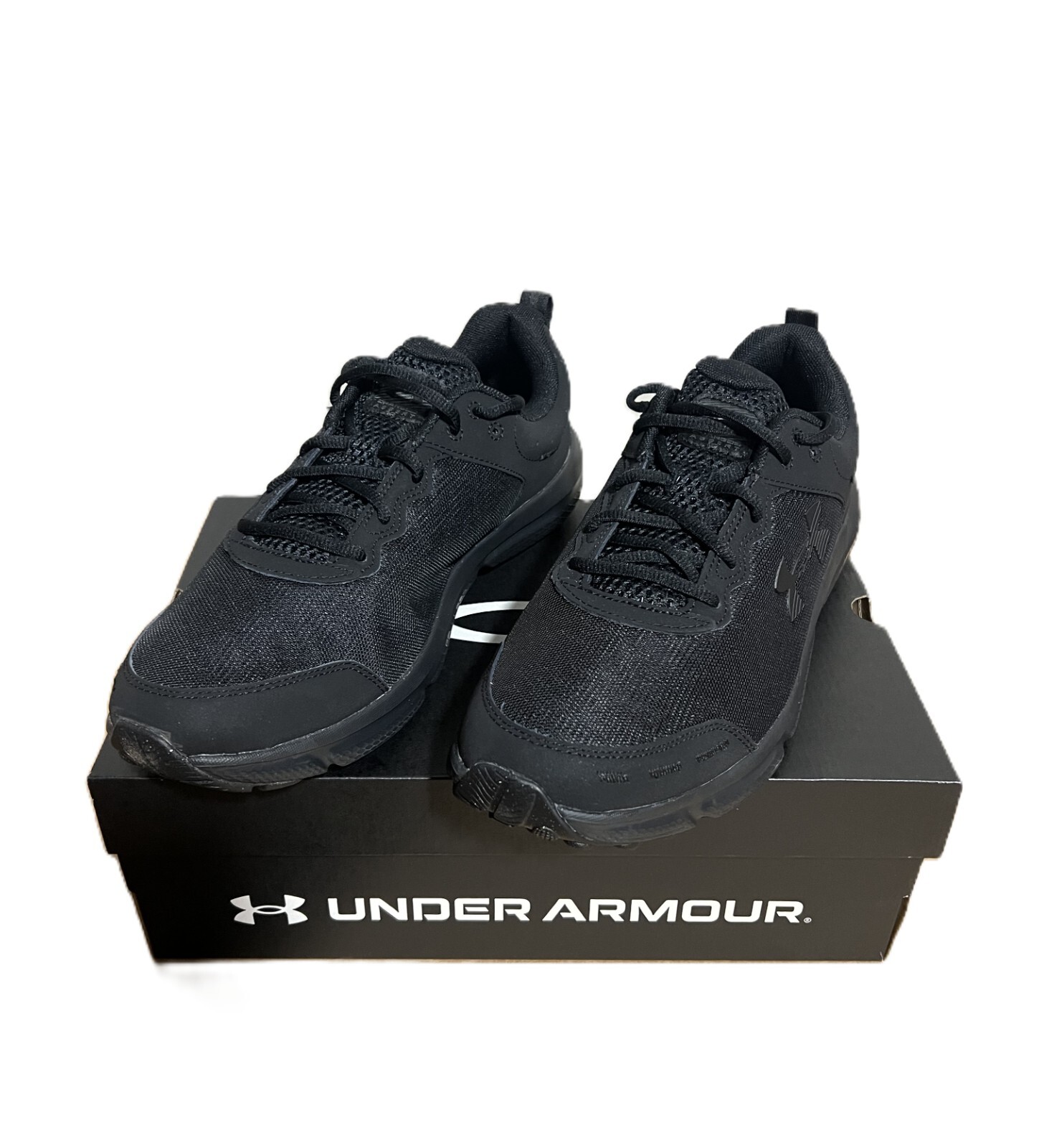Men’s Under Armour Charged Assert 10 Black Running Shoes Size 12 – New in Box