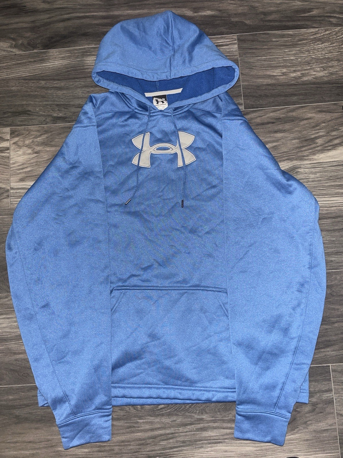 Large Under Armour Hoodie