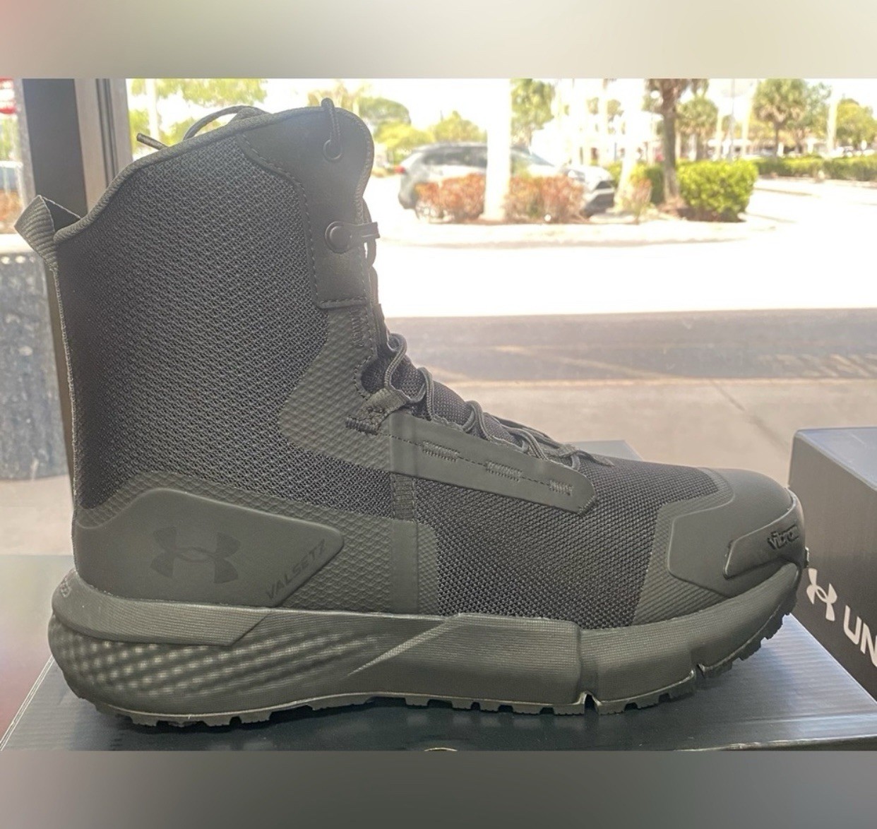 Under Armour Charged Valsetz Zip – Black Tactical Boots High-Top Design