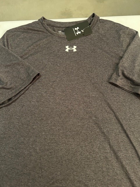 Under Armour locker 2.0 mens tee 1305775 carbon heather NEW S small 090