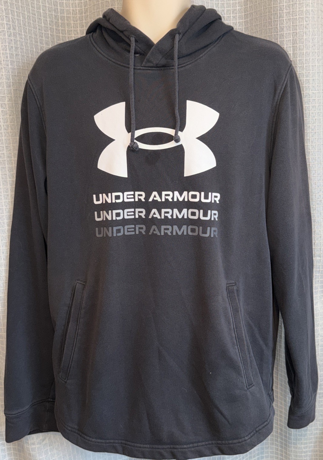 UNDER ARMOUR Black Lightweight Hoodie, Cotton Blend Lrg Preowned VGC. HNG