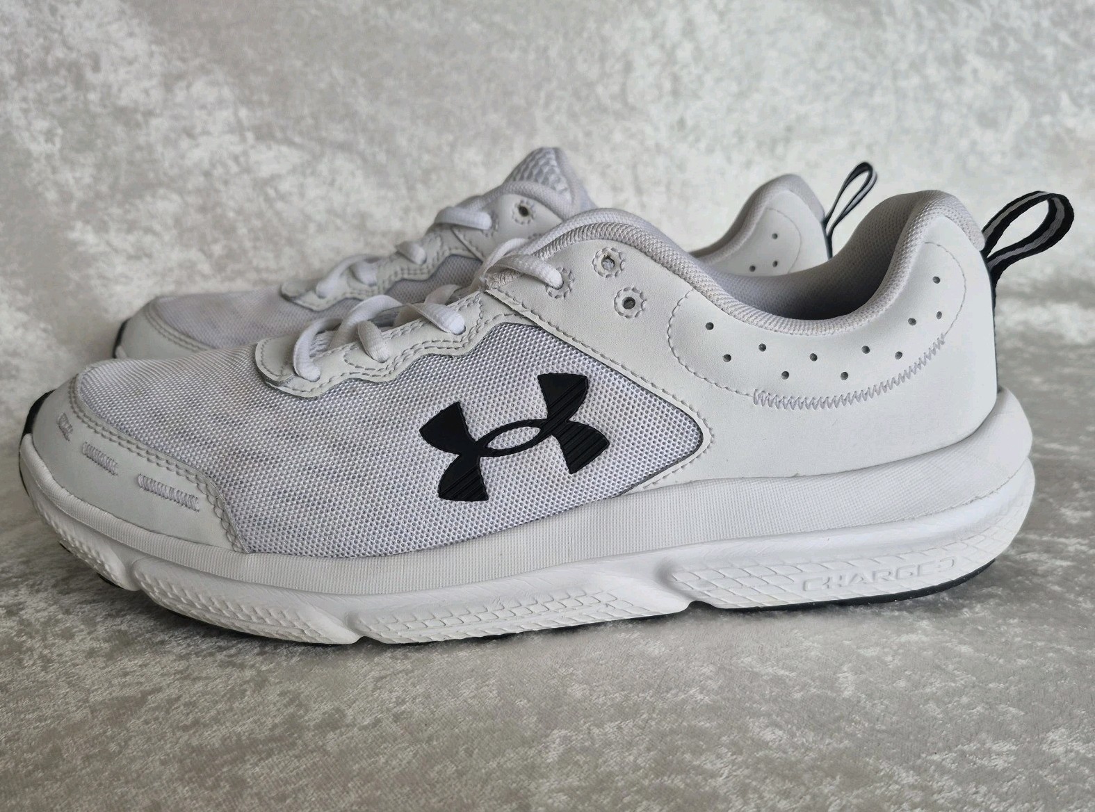 Under Armour Charged Assert 10 White Black Men’s Mesh Sneaker 3026175-104