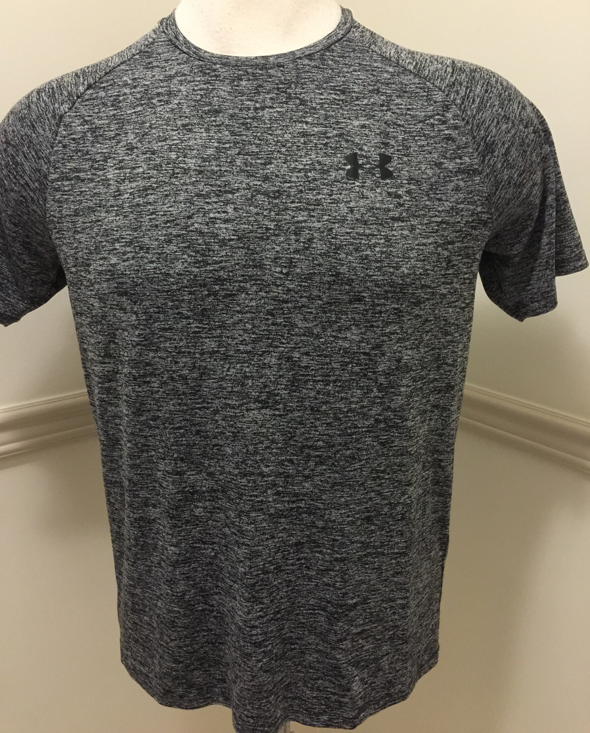 Under Armour Men Short Sleeve S/S 1326413 Black Gray The Tech Tee Medium M