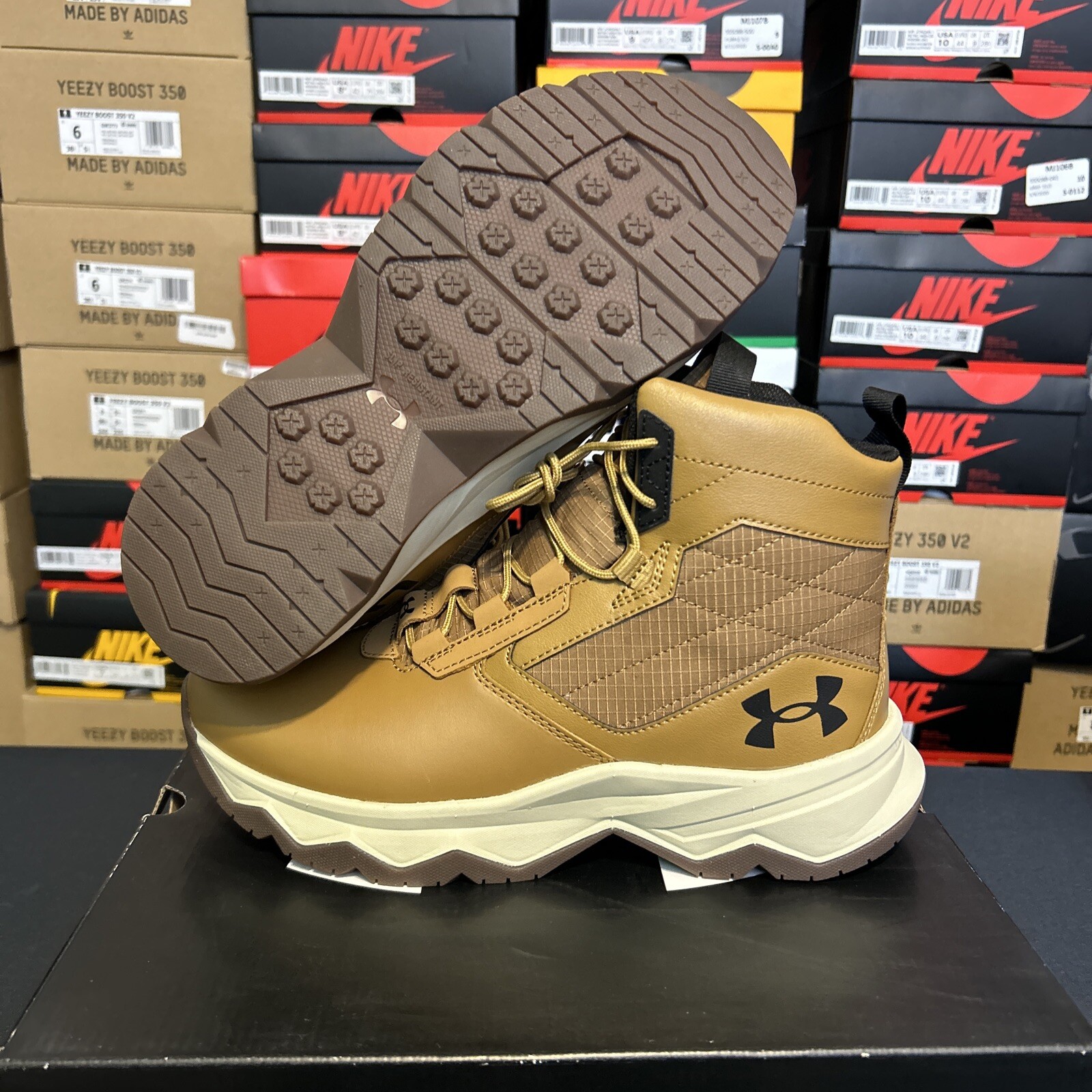Under Armour UA Stellar G2  Size 8.5m 6″ Tactical Boots Brown Tan 3025578 200