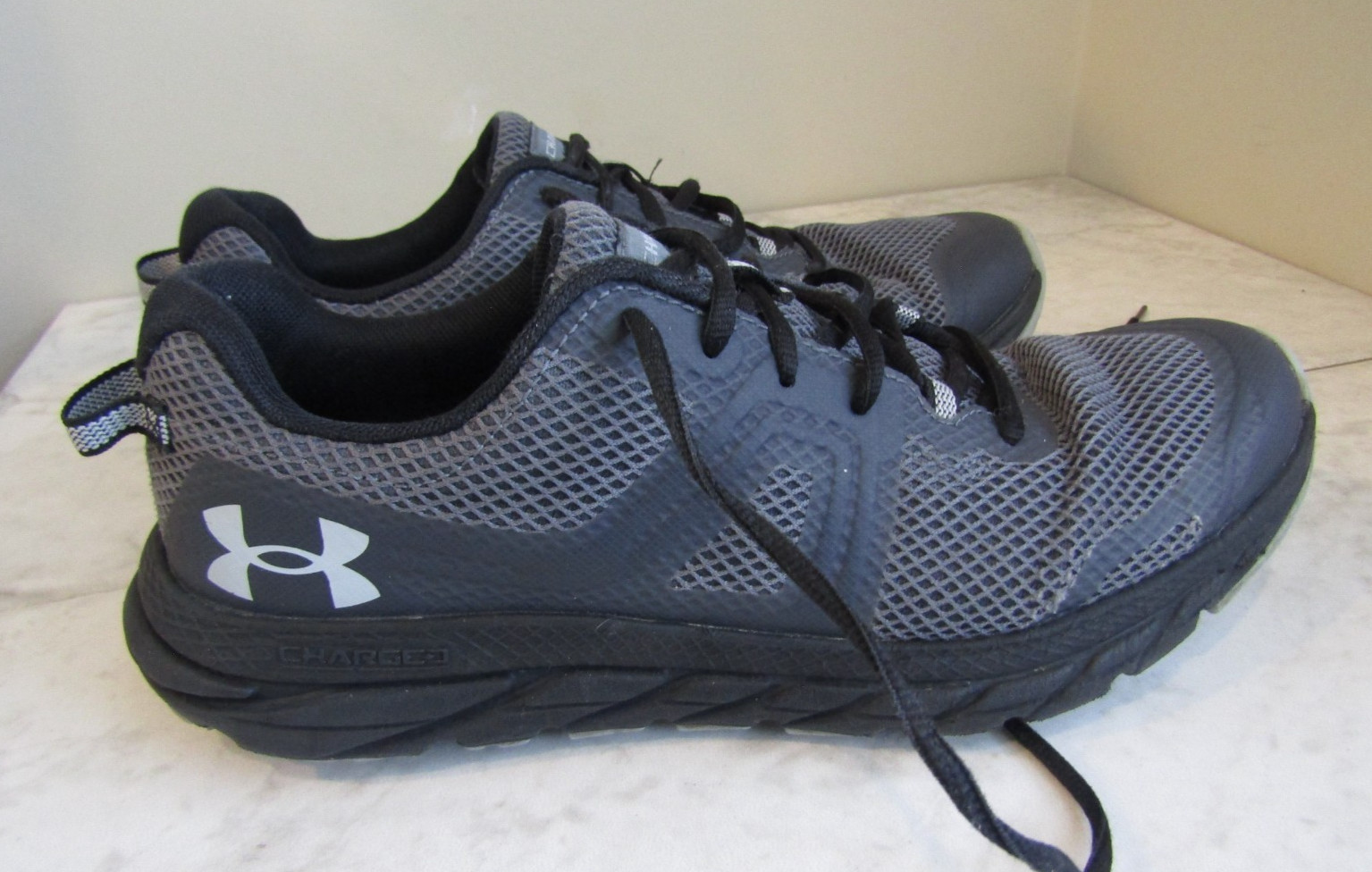 Under Armour Charged Toccoa Sneakers Smoke Grey Athletic Lace Up Size 10 EU 44