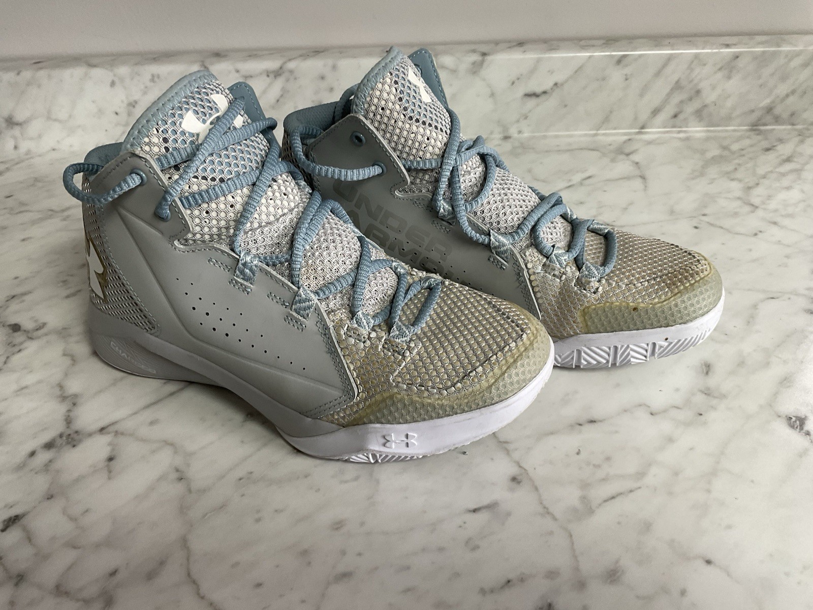 Under Armour Charged YY Grey  Running Shoes 1269300-052