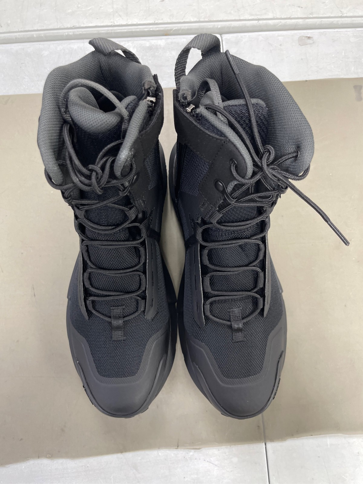 Under Armour Valsetz Side Zip Tactical Boots for Men – Black – 10M