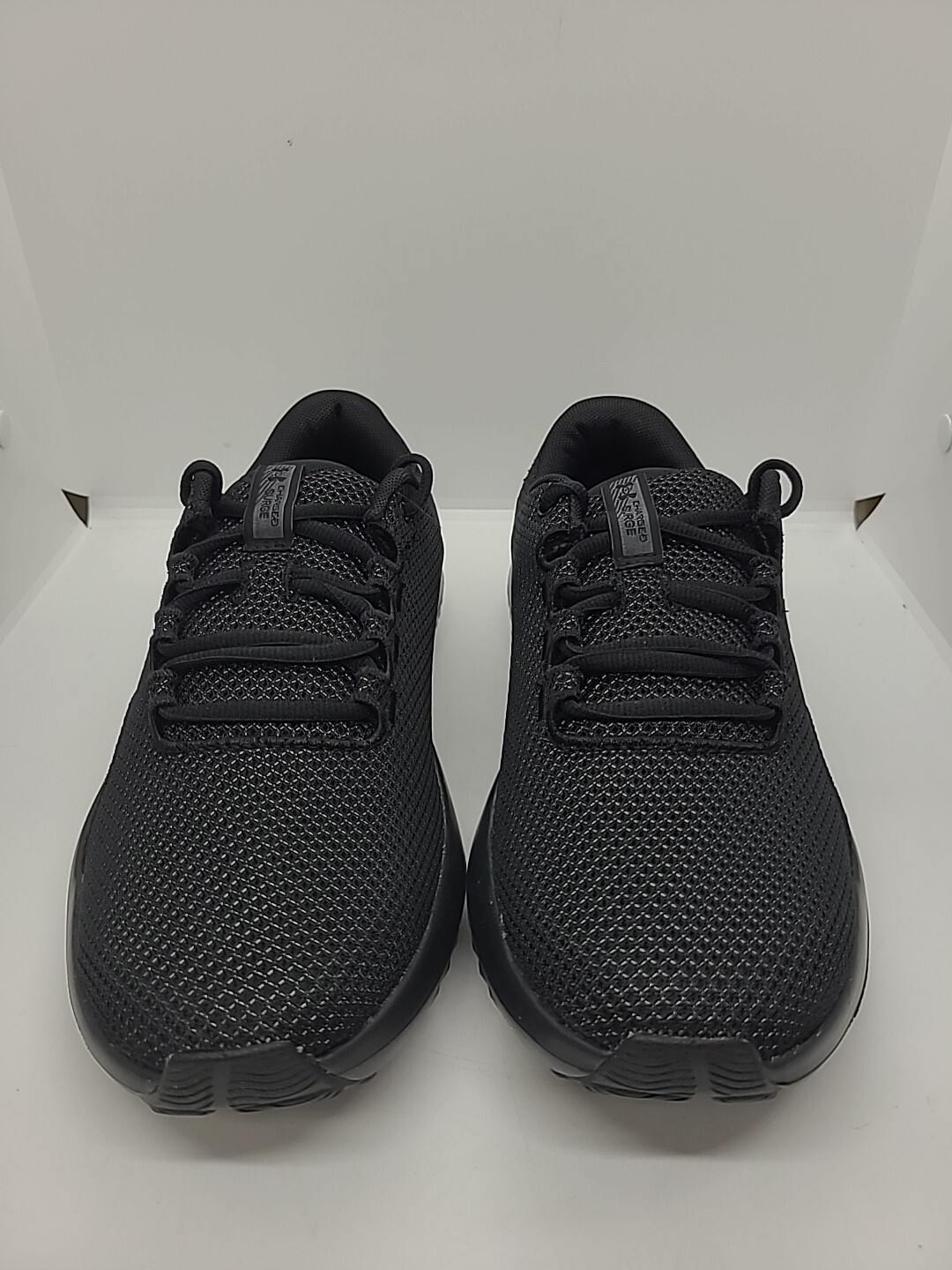 NEW Under Armour Charged Surge 4 Running Shoes – Black/Black Size 8