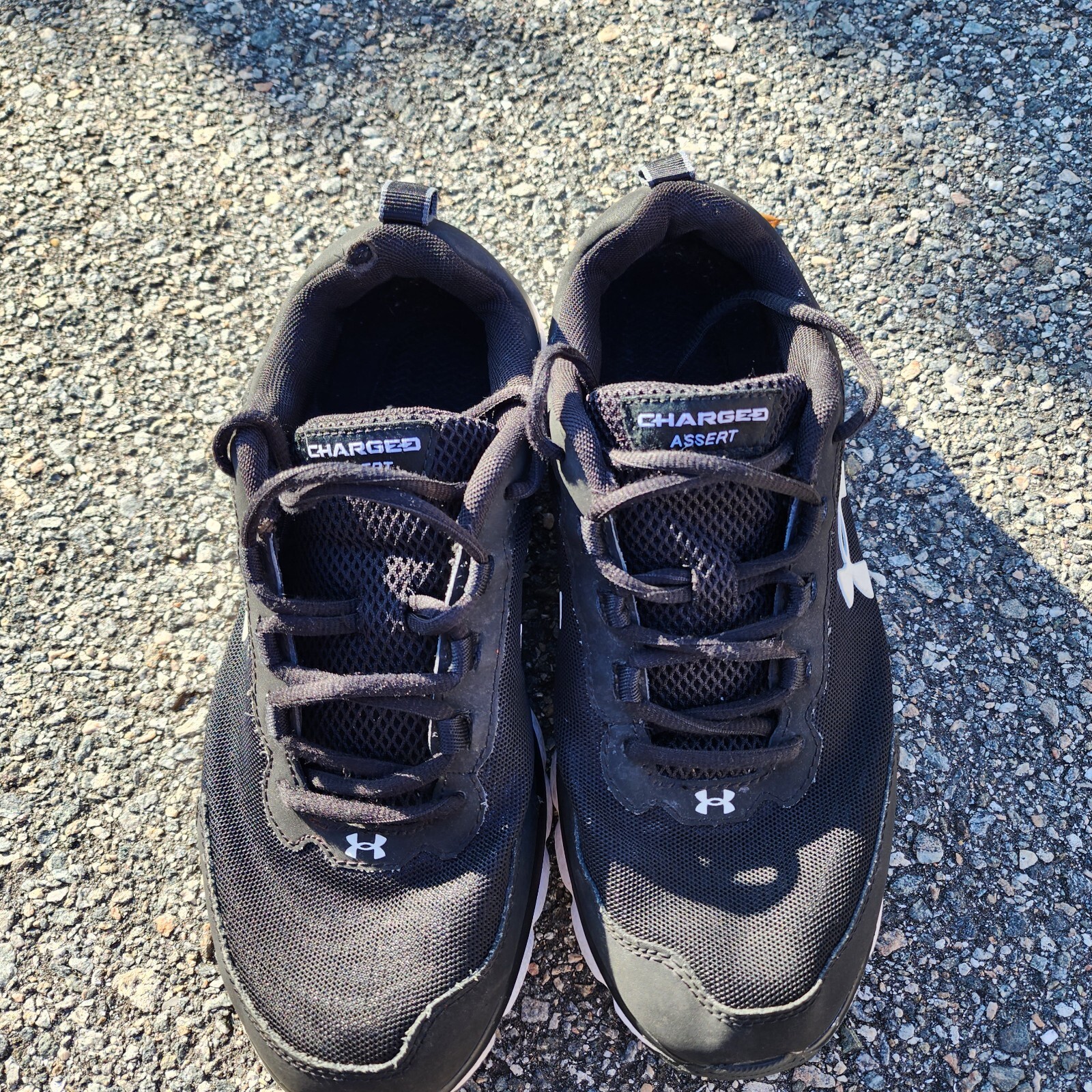 Underarmour Charger Assert Running Men Shoes Low Top Lace Up Size 10 USA Seller