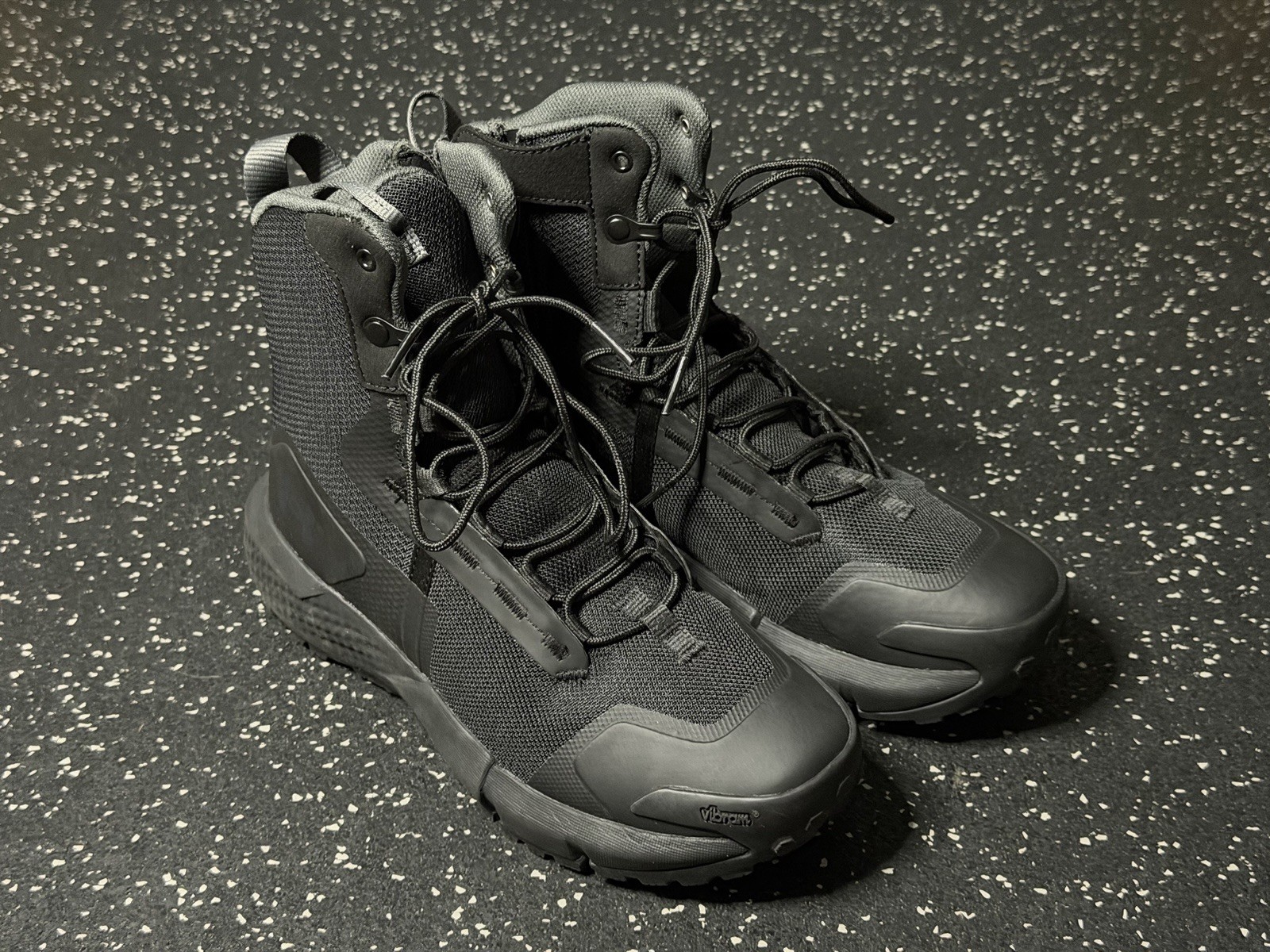 Under Armour Men’s Size 6.5 Micro G Valsetz Zip Black Tactical Boots WORN ONCE