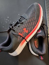 Under Armour Men’s Charged Comfort Deluxe