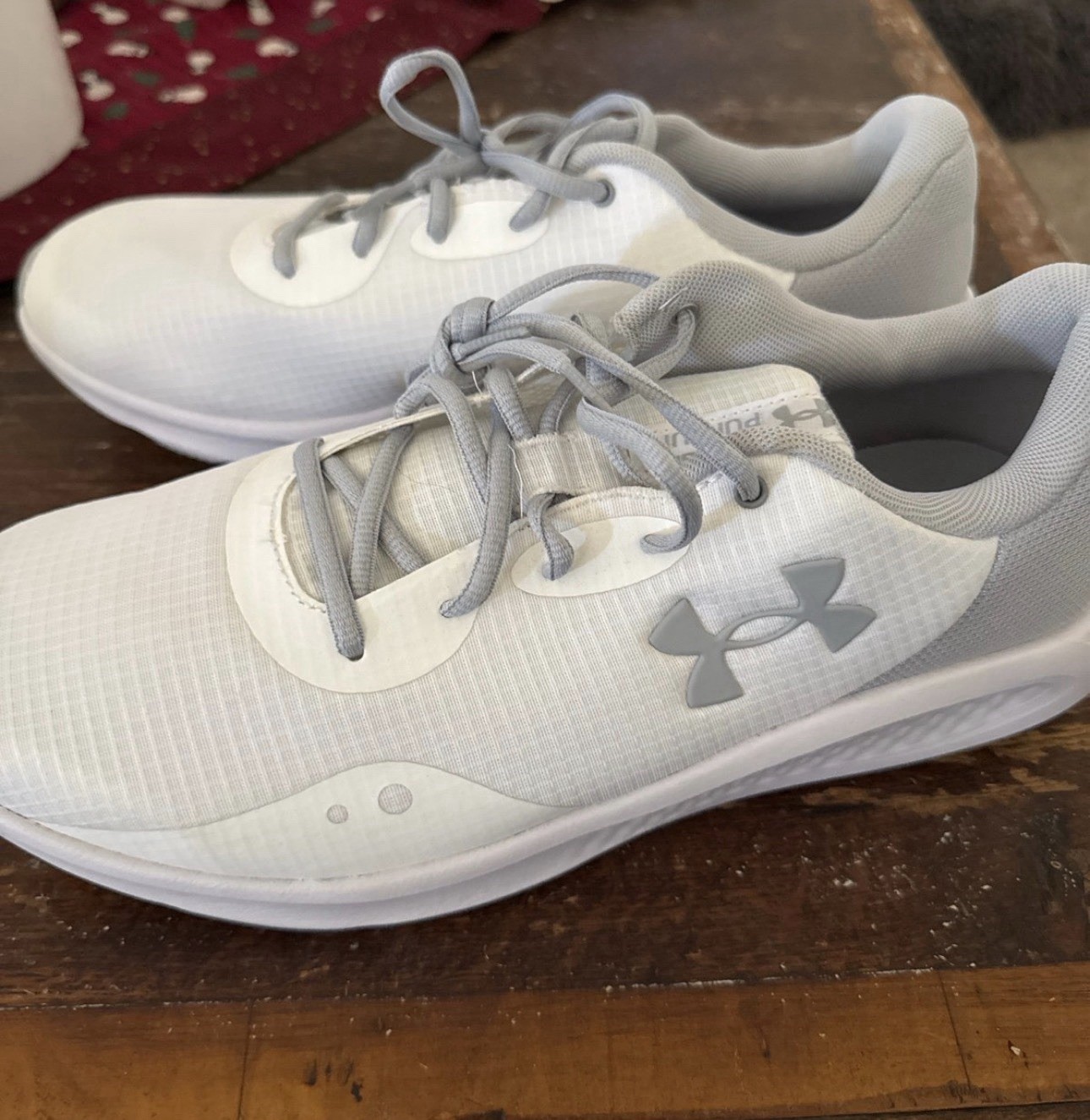 Size 11 – Under Armour Charged Assert 10 White Black