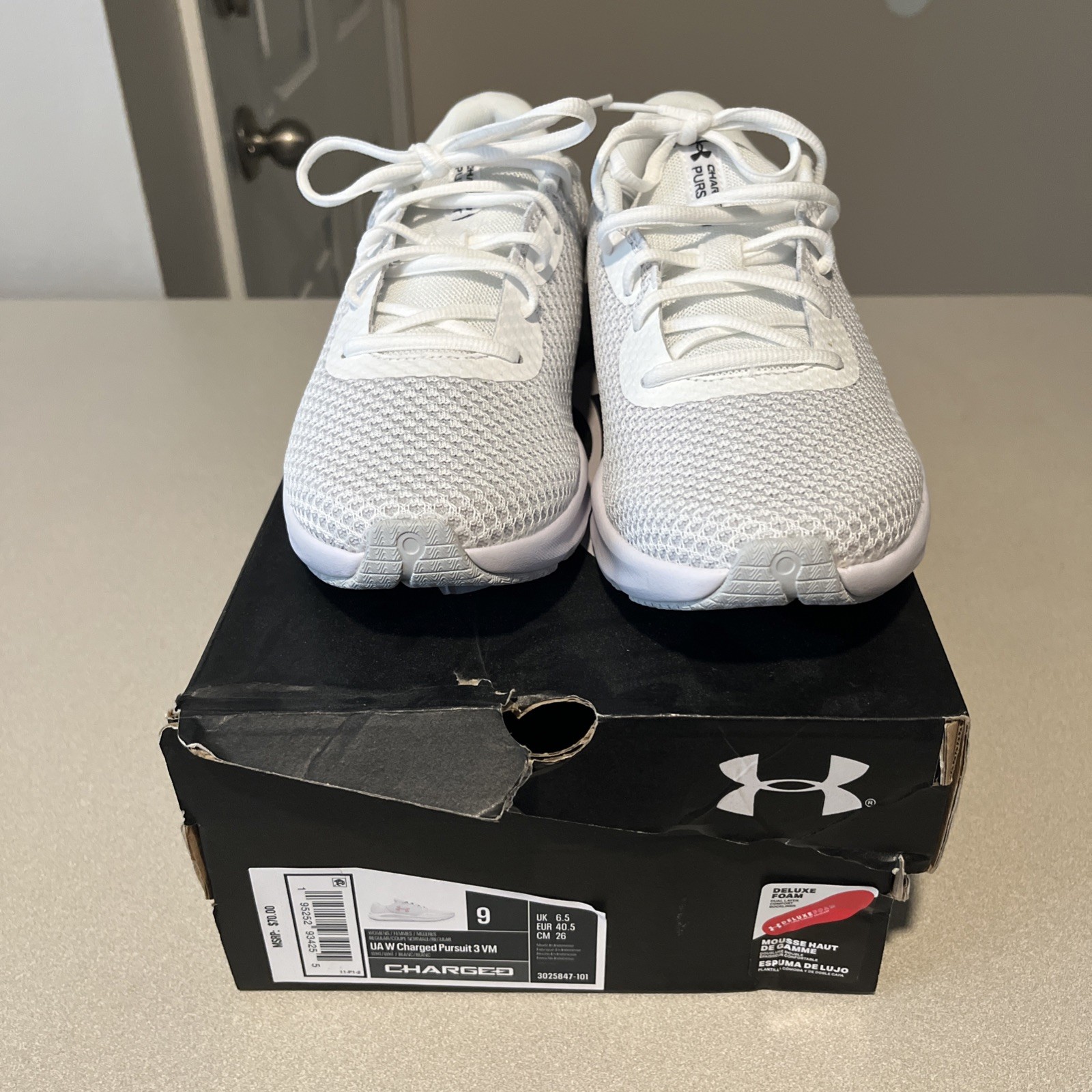 Under Armour Charged Pursuit 3 VM
