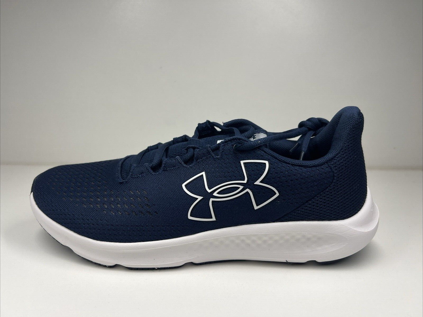 Men’s Navy Under Armour Charged Pursuit 3 Running Size 10 NIB 3026518