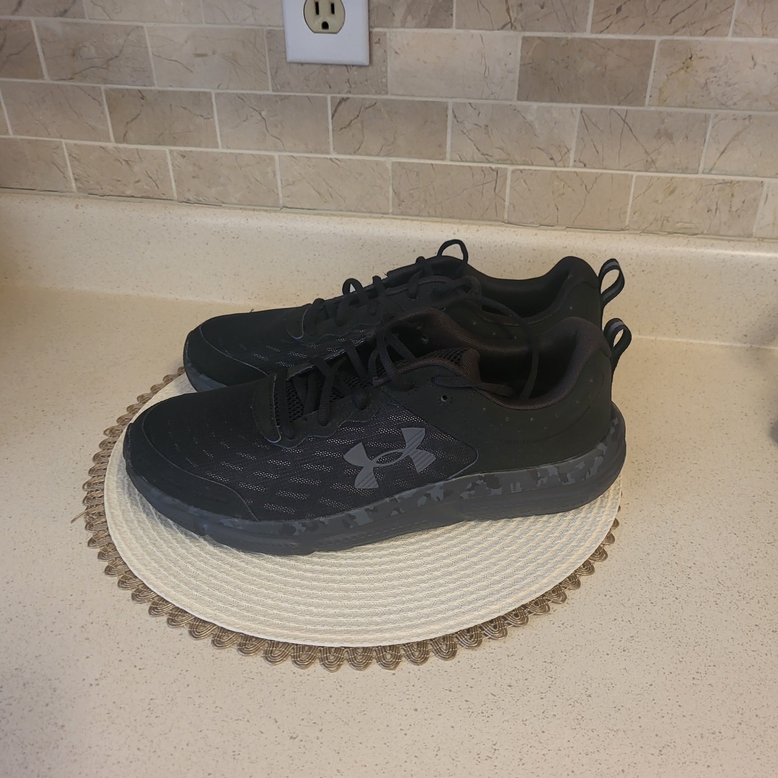 Under Armour 3027036 Men’s UA Charged Assert 13 Camo Running Athletic Shoes