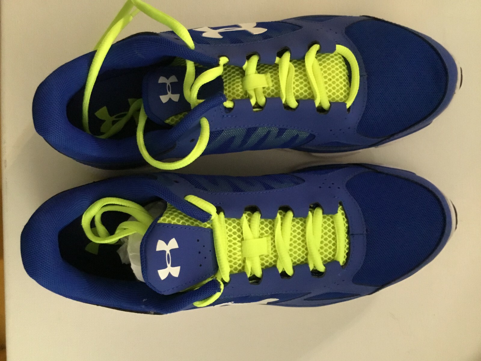 NEW UNDER ARMOUR MENS MICRO G ASSERT V#1252275-400 RUNNING SHOES SIZE 10