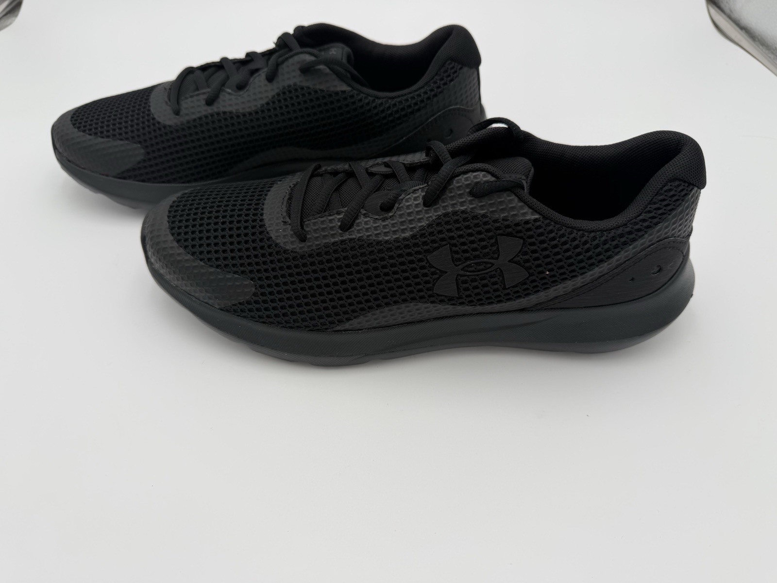 Under Armour Surge Black Breathable Mesh Athletic Running Shoes Men