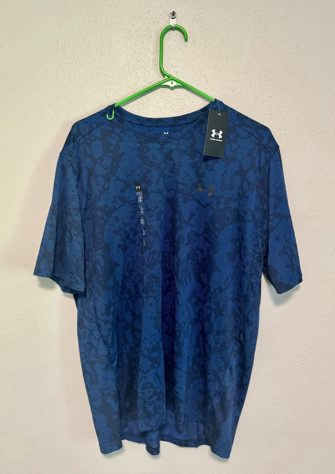 Under Armour Men’s Lg Tech Vent Blue Geode Short Sleeve Tshirt. NWT