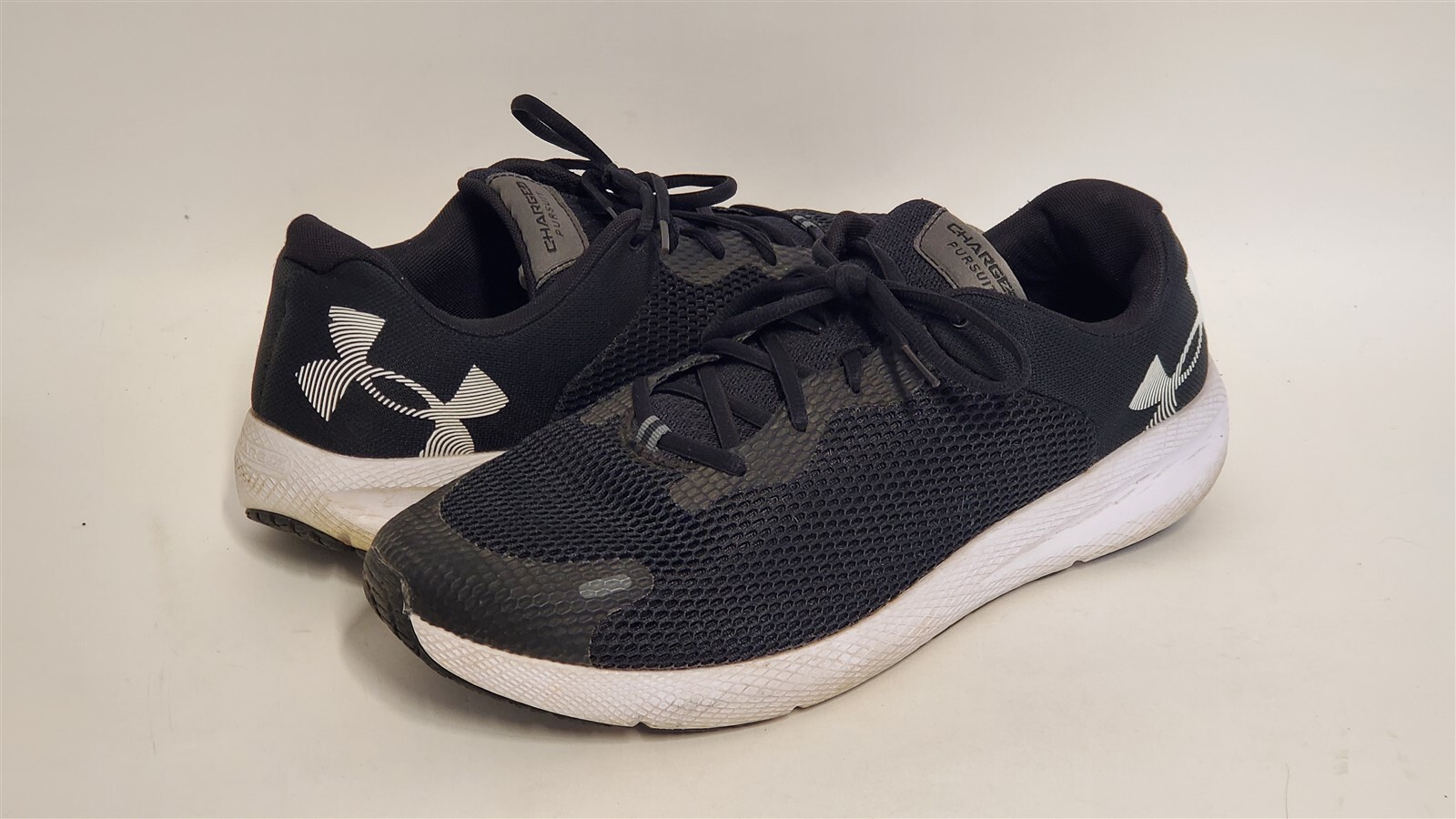 Under Armour Men’s Charged Pursuit 2 Bl Big Logo Running Shoes, Black, 14 M US