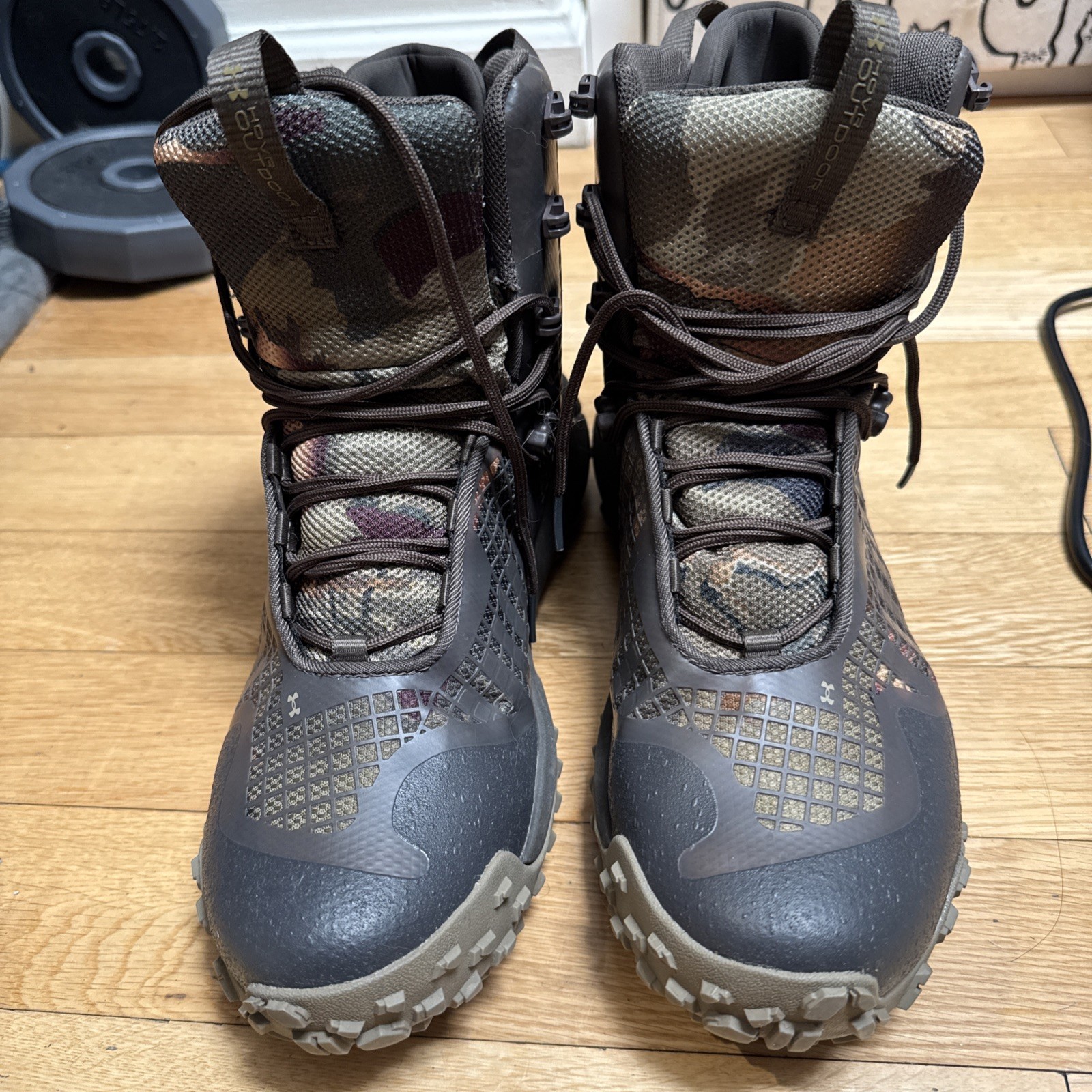Mens Under Armour UA HOVR Dawn Waterproof 2.0 Storm Proof Boots 3025573-901 sz 9
