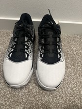 Under Armor Charged Drive men’s shoes