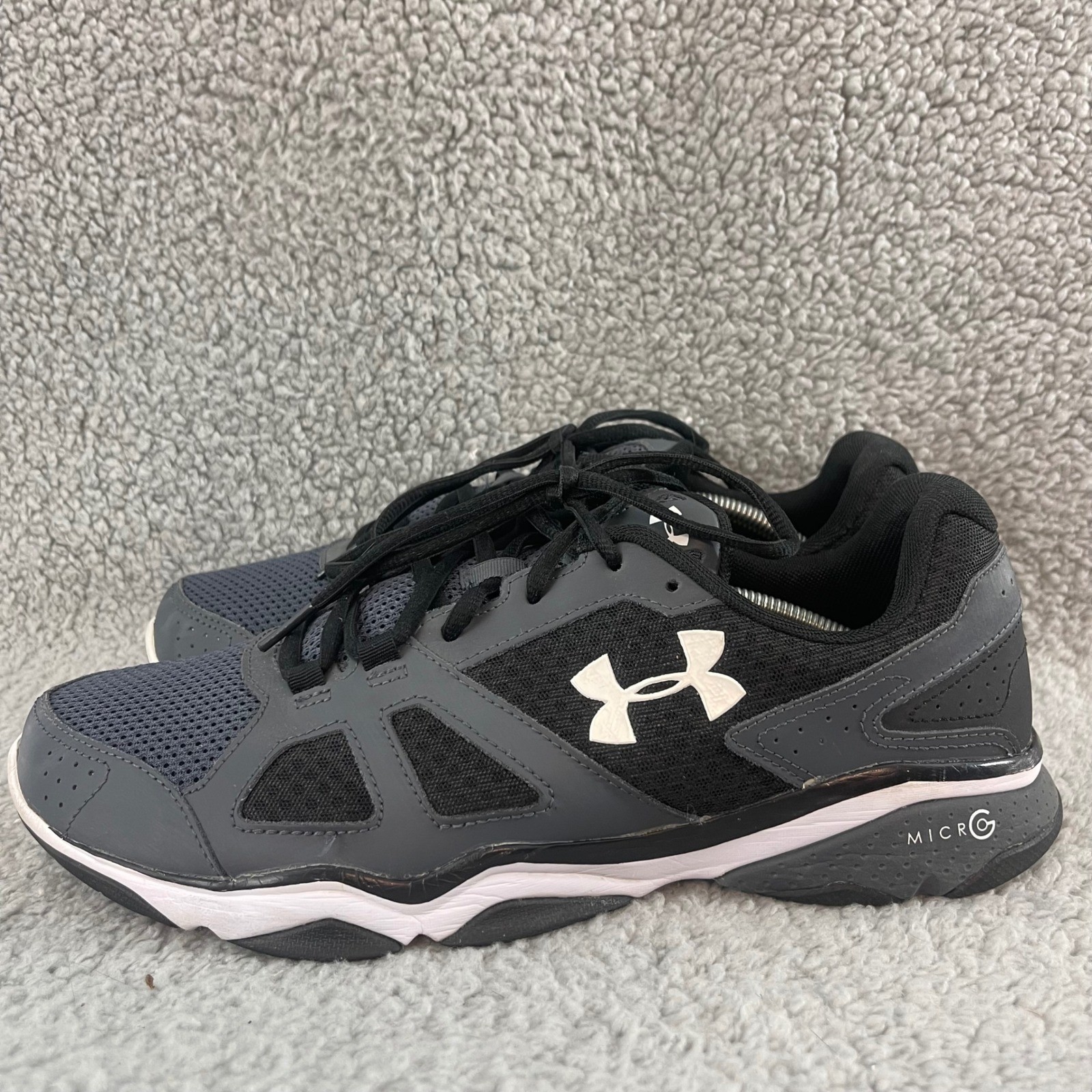 Under Armour Micro G Strive Mens sz 11 Black Grey 1252360 Athletic Runner Shoes