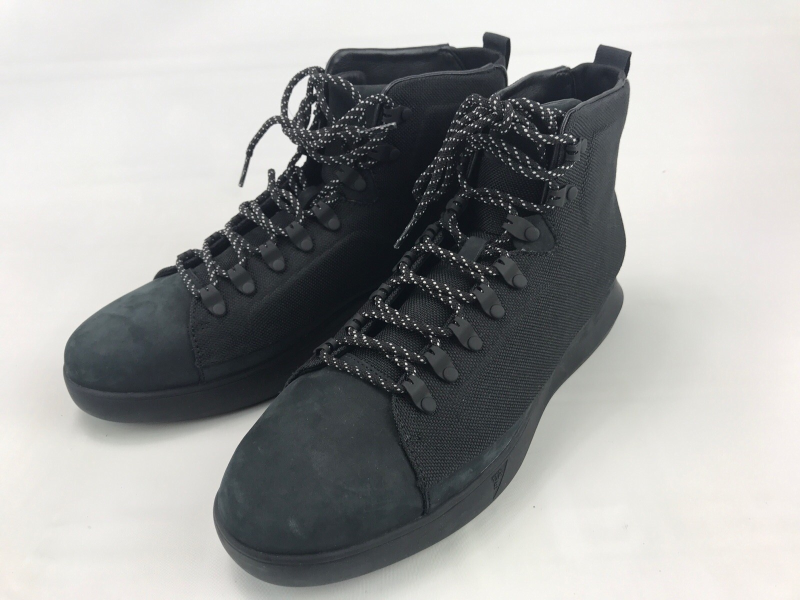 Mens UAS UA Under Armour High Top Black Canvas Boots Size 11 US SA/SC2