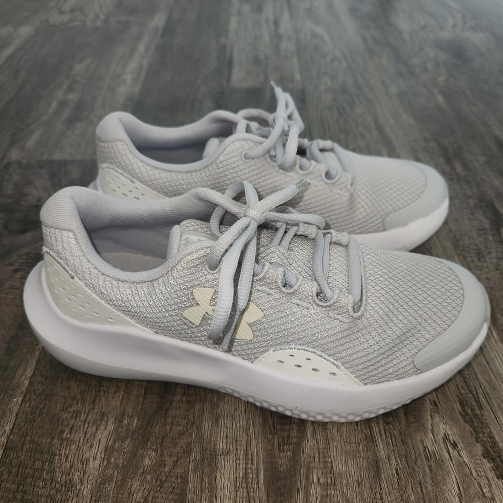 Under Armour Surge 4 Running Shoes